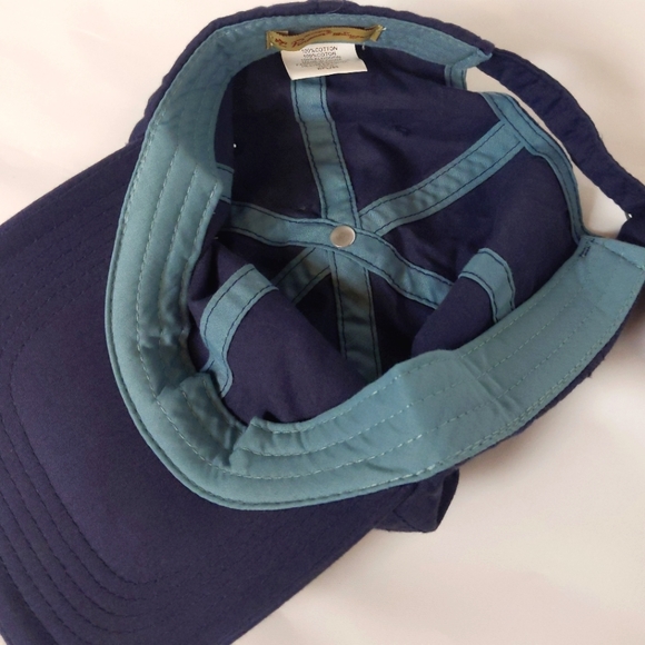 🌿ORIGINAL PENGUIN HAT🌿 - Picture 3 of 6